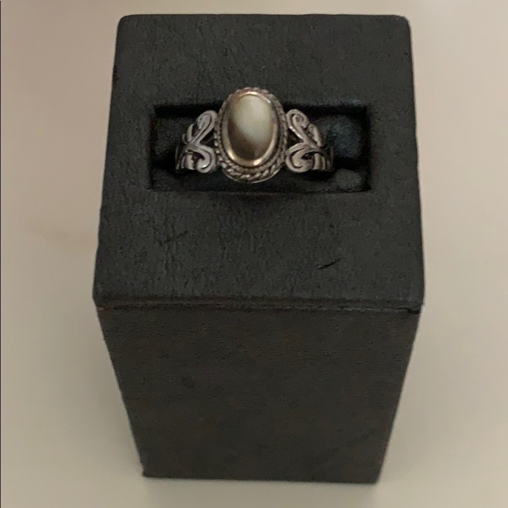 Beautiful silver ring